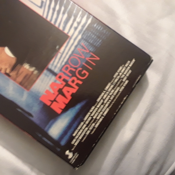 6/$15 Narrow margin carolco home video VHS tape - Picture 7 of 7